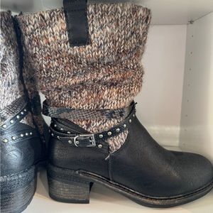 MukLuks boots